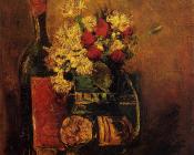 文森特威廉梵高 - 有康乃馨和玫瑰的花瓶和一个瓶子